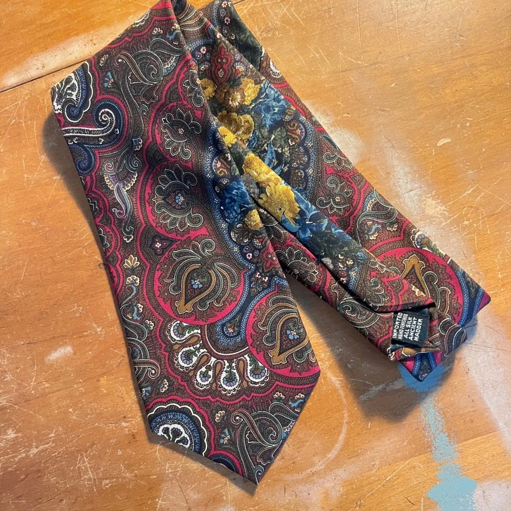 Bert Pulitzer Silk Tie Mens Ancient Madder Paisley Floral Burgundy Navy USA